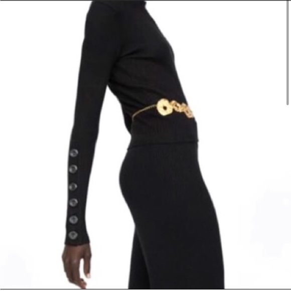 NWT ZARA KNIT RIBBED TURTLENECK WITH BUTTON DETAIL ON SLEEVES - Picture 10 of 12
